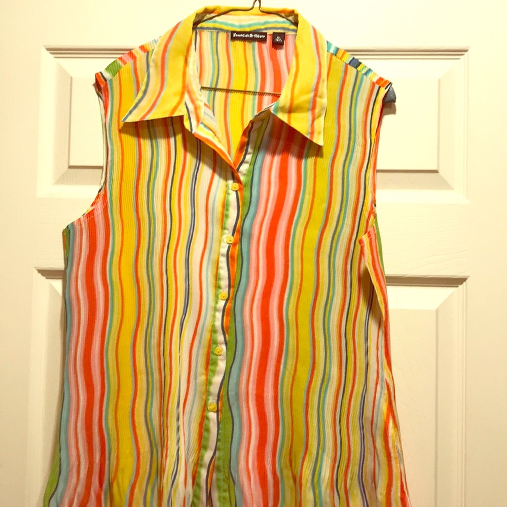 Sleeveless blouse